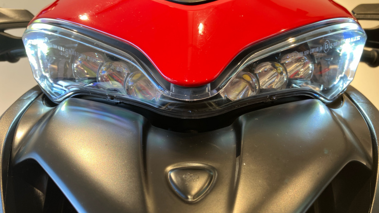 Ducati Multistrada V2 S Red (21MY)